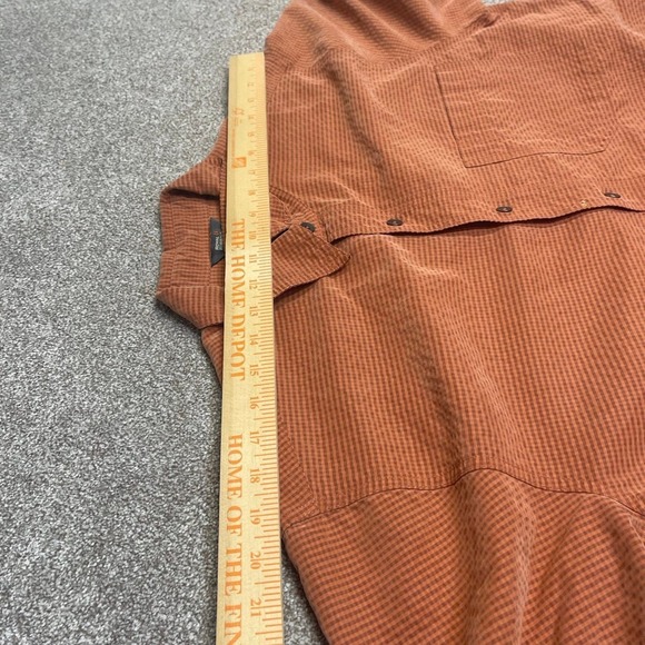 Royal Robbins men relaxed fit coupe short sleeve button up shirt sz Large hiking - Picture 9 of 11